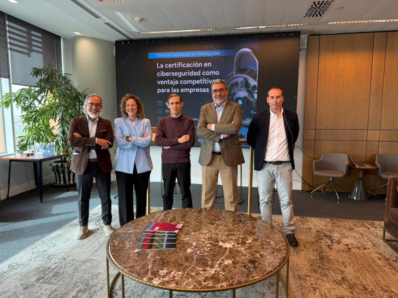 II Foro de ciberseguridad organizado por Oca Global, Camara de Comercio de Sevilla y Softcom